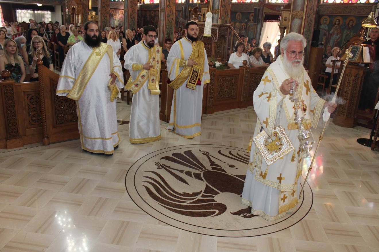 Ο Μητροπολίτης Ιλίου Αθηναγόρας χειροτόνησε νέο πρεσβύτερο στην Πετρούπολη - μια φωτογραφία 3