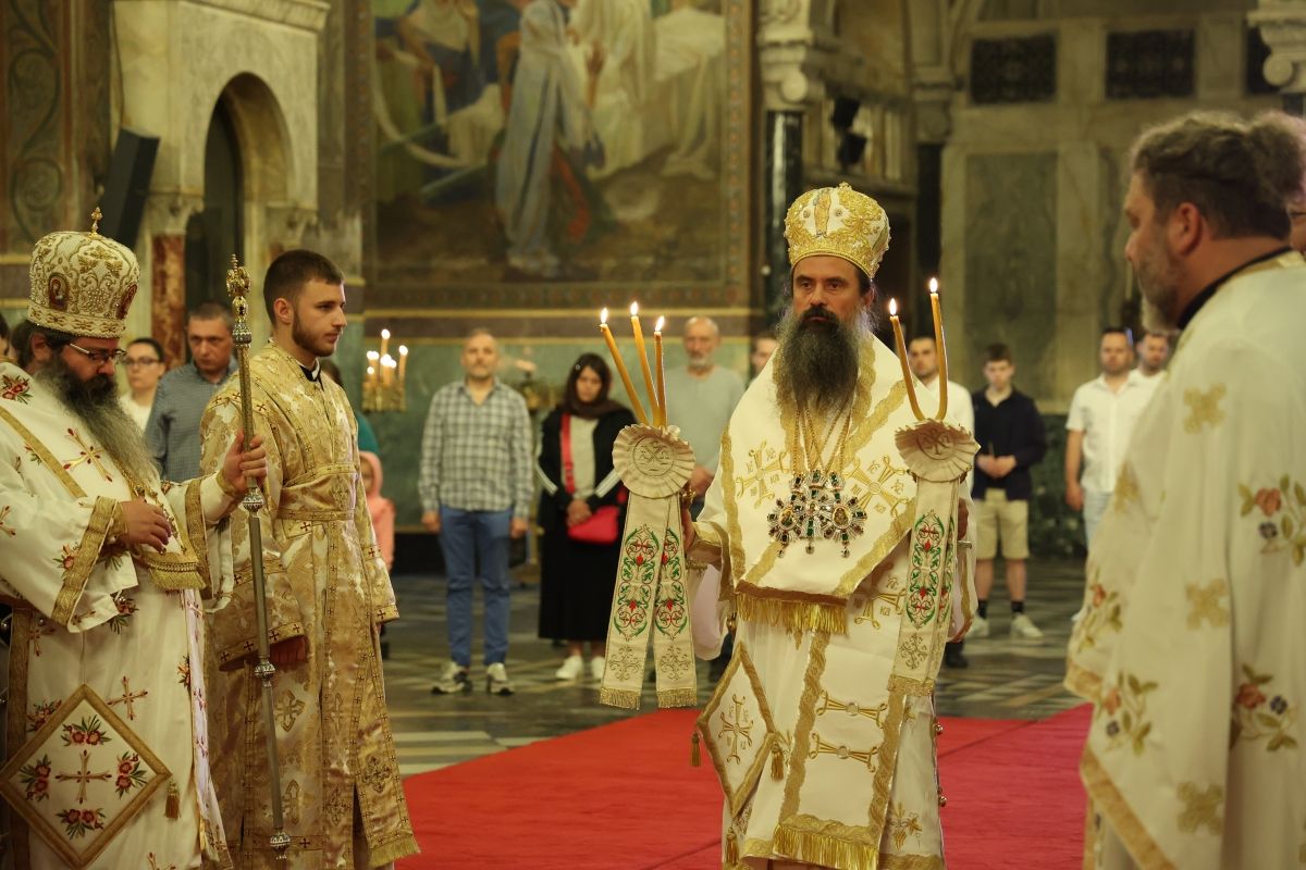 Πατριάρχης Βουλγαρίας: Ο Χριστός μάς απάλλαξε από την εξουσία των δαιμόνων - μια φωτογραφία 3