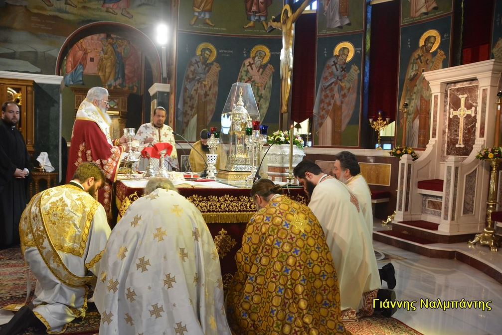 Λιτάνευση της Αγίας Κυριακής στην Αλεξανδρούπολη - μια φωτογραφία 2