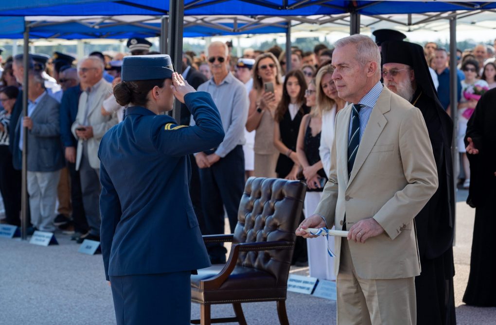 Ο Μητροπολίτης Κηφισίας στην ορκωμοσία της ΣΜΥΑ - μια φωτογραφία 2
