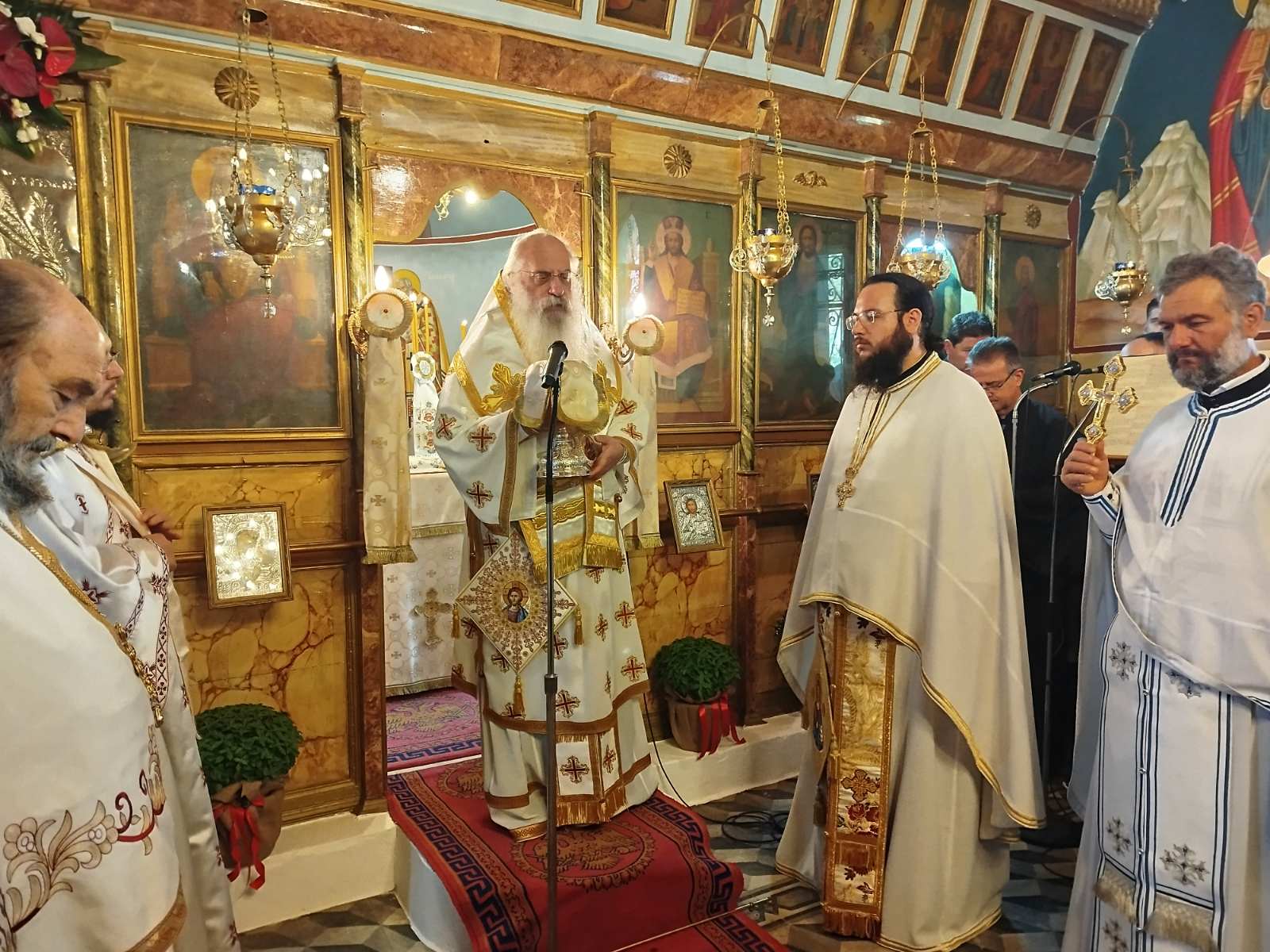Εορτάστηκαν η Αγία Κυριακή και ο Άγιος Προκόπιος στην Κυνουρία - μια φωτογραφία 1