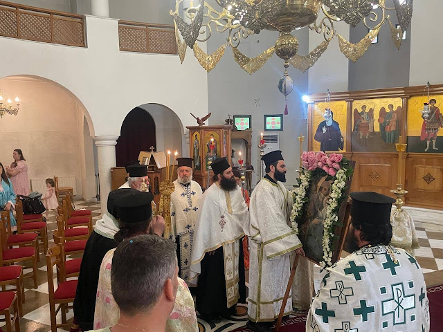 Υποδοχή της εικόνας της Παναγίας της Αργυροκαστρίτισσας στο Αργυρόκαστρο - μια φωτογραφία 2