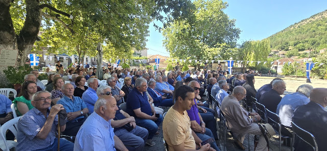 Κονίτσης Αλέξιος: Παρακαταθήκη χρέους οι ιερείς της Κατοχής στο Κεφαλόβρυσο - μια φωτογραφία 3
