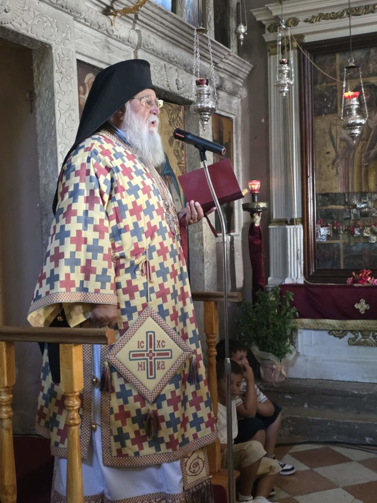 Κερκύρας Νεκτάριος: Κάθε ημέρα συνιστά ευκαιρία επιστροφής προς τον Θεό - μια φωτογραφία 2