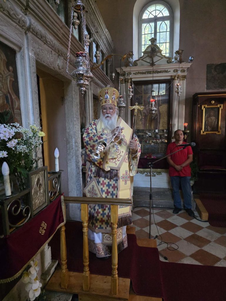 Κερκύρας Νεκτάριος: Κάθε ημέρα συνιστά ευκαιρία επιστροφής προς τον Θεό - μια φωτογραφία 7