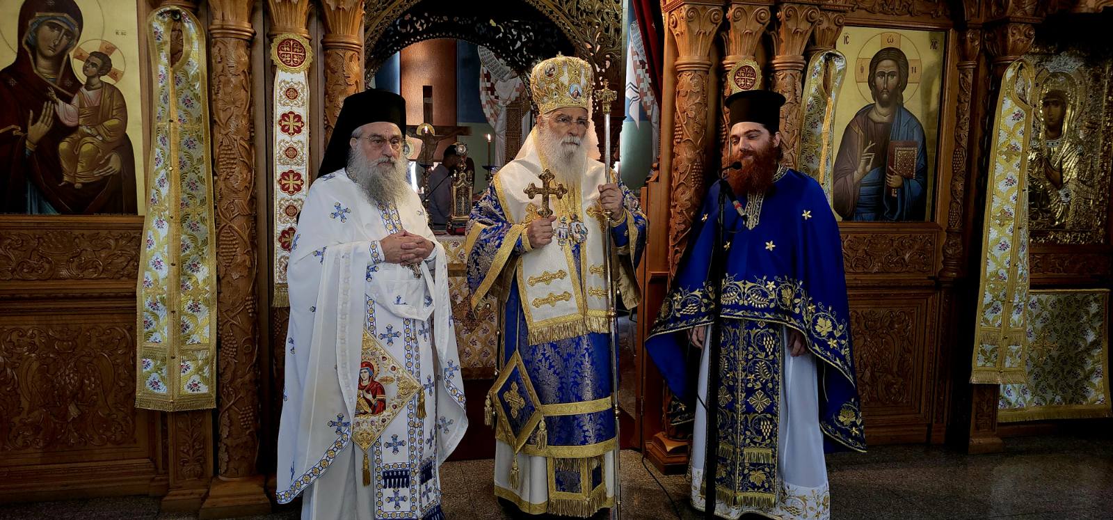 Οι Κύπριοι τίμησαν με μεγαλοπρέπεια την Παναγία Τριχερούσα στη Λεμεσό - μια φωτογραφία 1