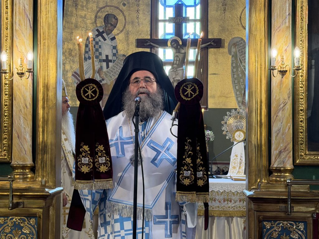 Με δύο Αρχιερείς και πλήθος πιστών τιμήθηκε ο Όσιος Παΐσιος στην Καλαμαριά - μια φωτογραφία 1