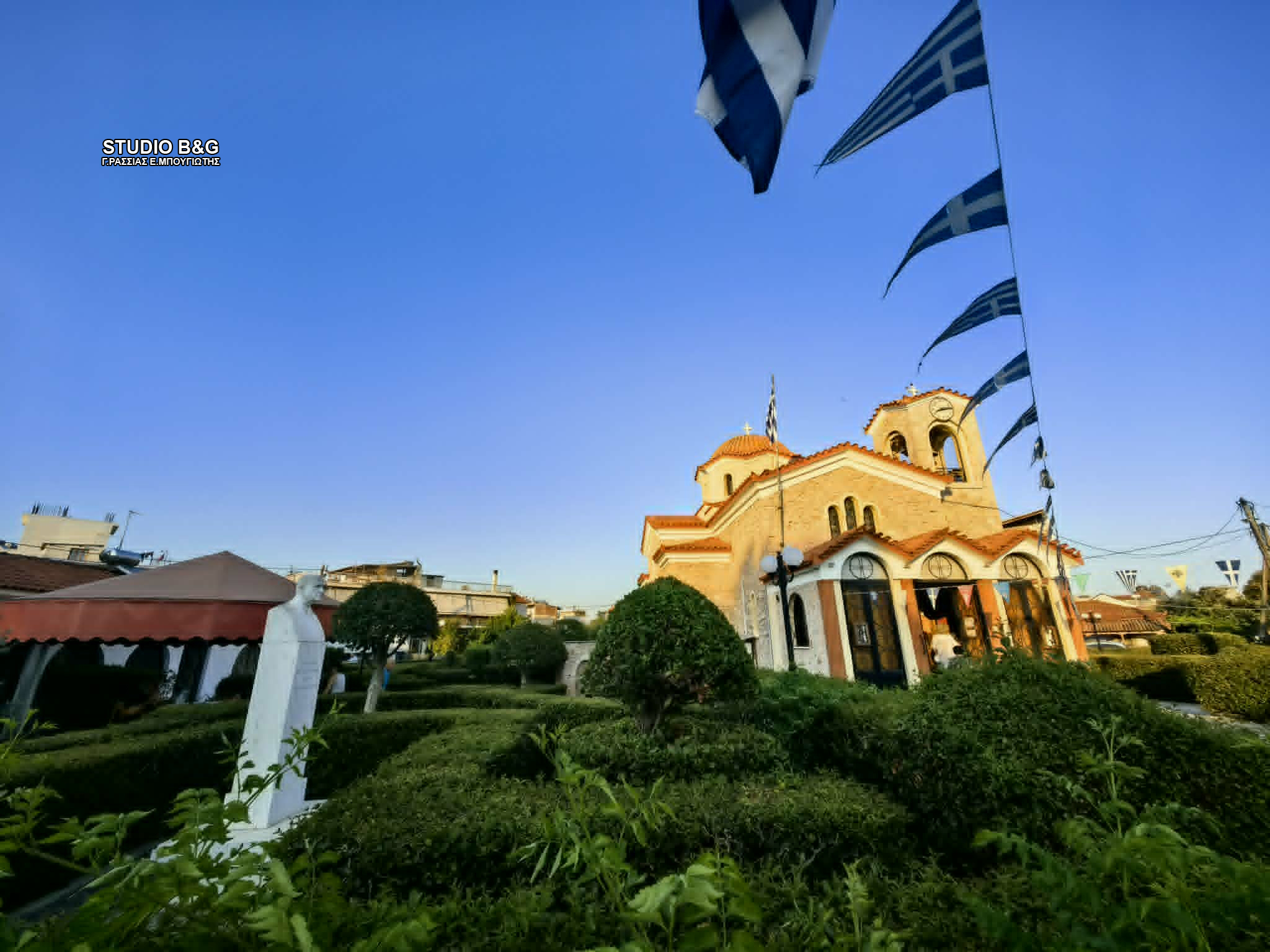 Πλήθος κόσμου για την Παναγία την Τριχερούσα στην Αργολίδα - μια φωτογραφία 11