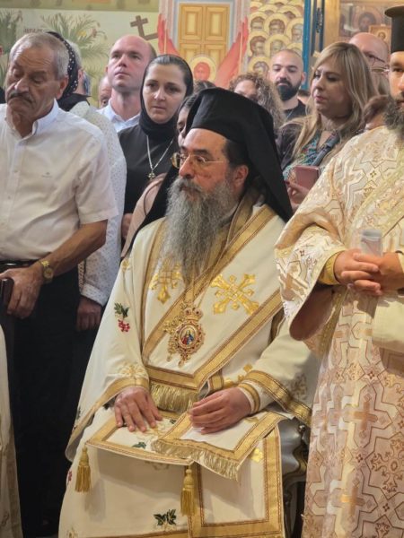 Ο Πατριάρχης Ιεροσολύμων τίμησε τους Αποστόλους Πέτρο και Παύλο - μια φωτογραφία 12