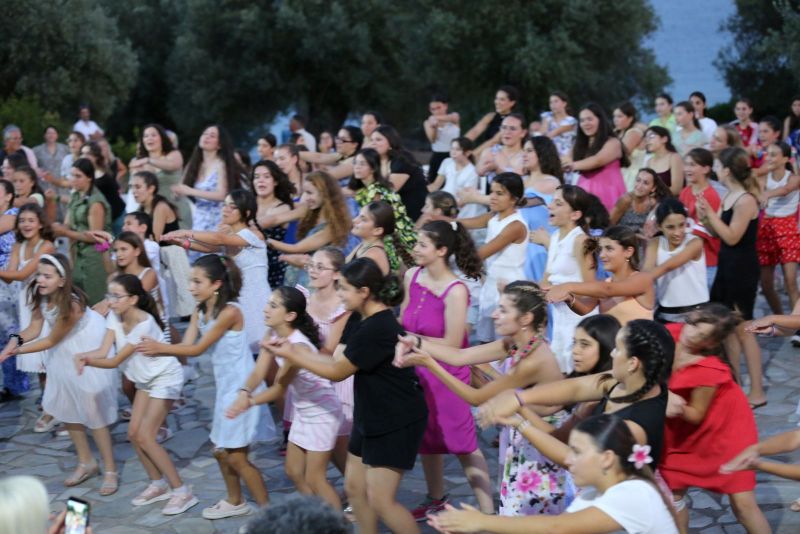 Ο Μητροπολίτης Χρυσόστομος ευλόγησε τη β΄ κατασκηνωτική περίοδο στις Ροβιές - μια φωτογραφία 5