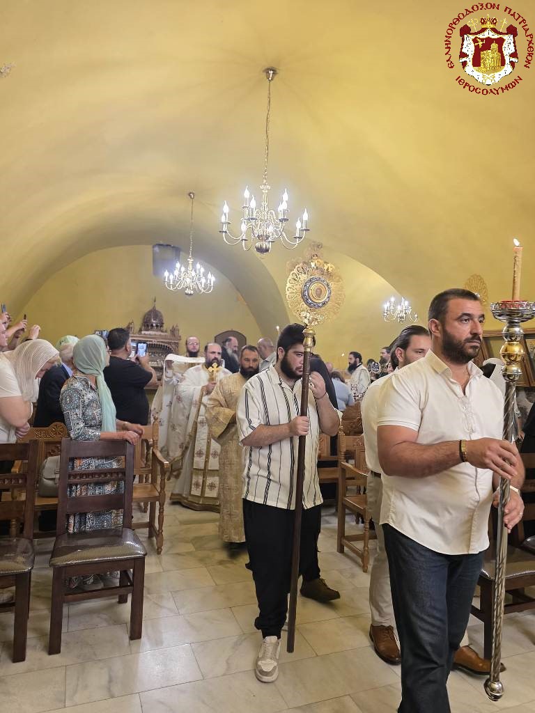 Πατριάρχης Ιεροσολύμων: Θεμέλια της Εκκλησίας μας οι Απόστολοι - μια φωτογραφία 15