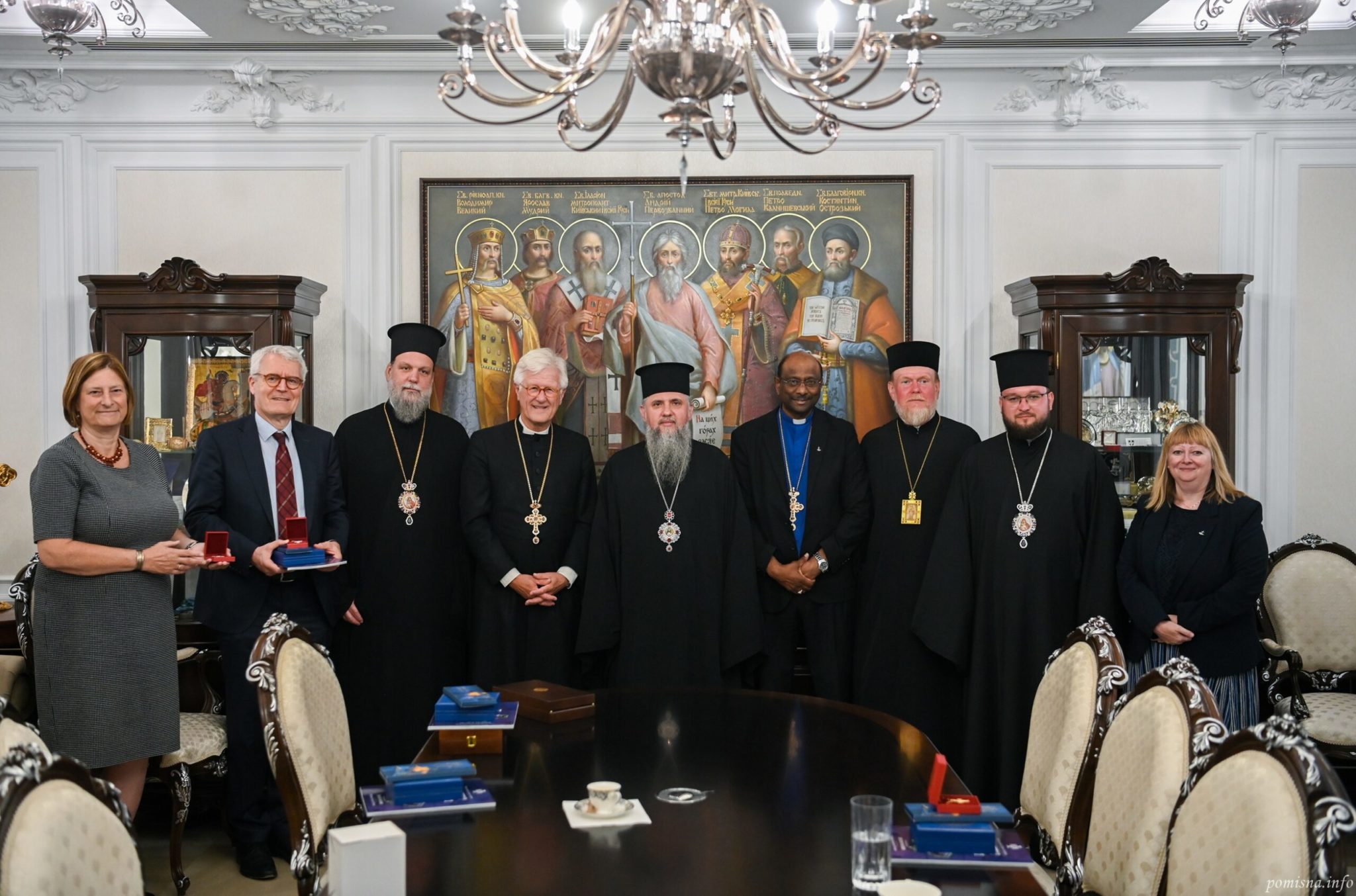 Αποστολή του ΠΣΕ συναντήθηκε με τον Επιφάνιο στο Κίεβο - μια φωτογραφία 6