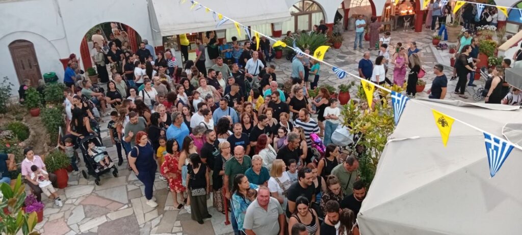 Πραγματοποιήθηκε πολυαρχιερατική πανήγυρη στη Βόνη για την Αγία Μαρίνα. - μια φωτογραφία 11
