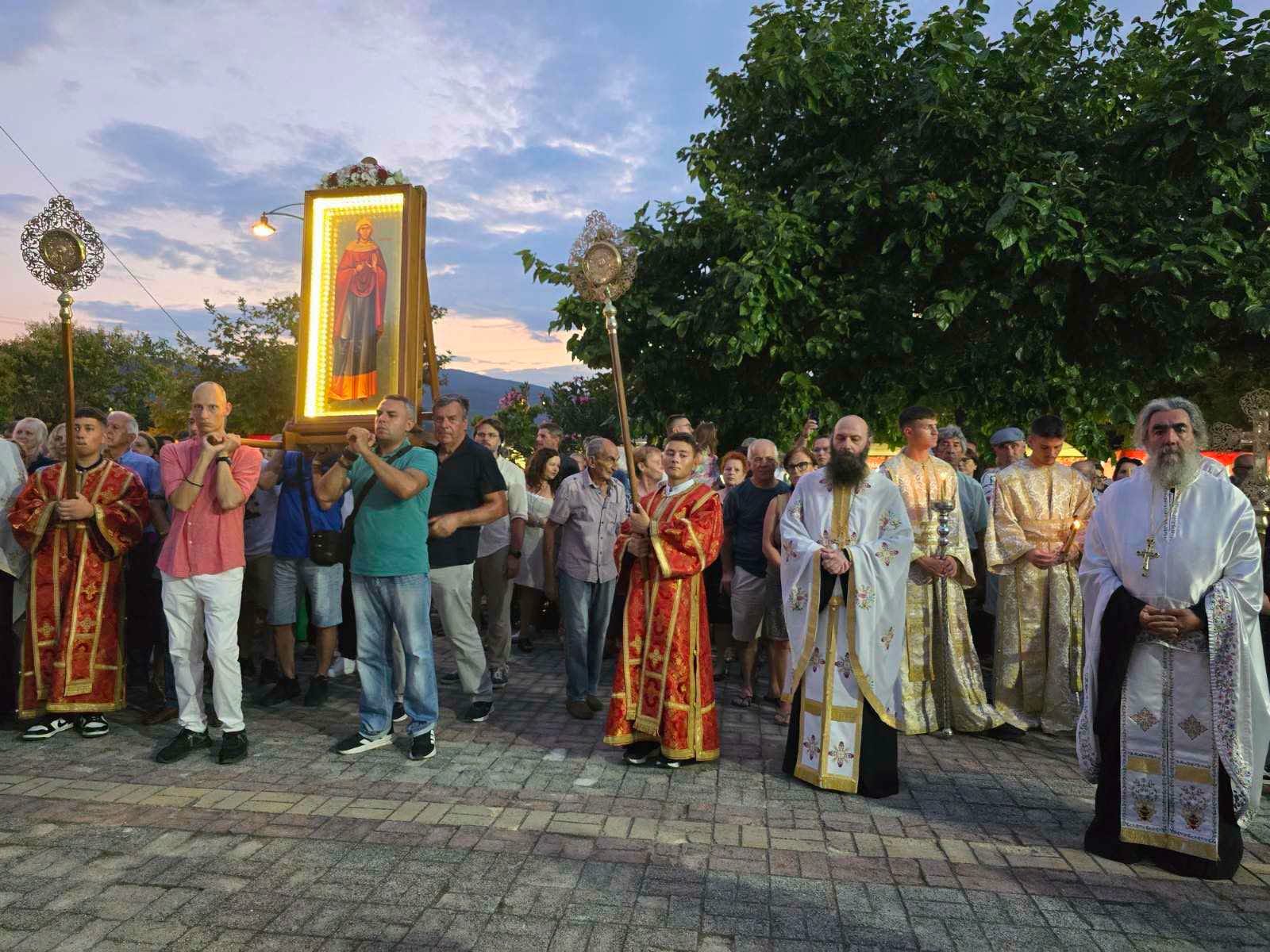 Πλήθος Χριστιανών τίμησε την Αγία Μαρίνα στην Πιερία - μια φωτογραφία 2
