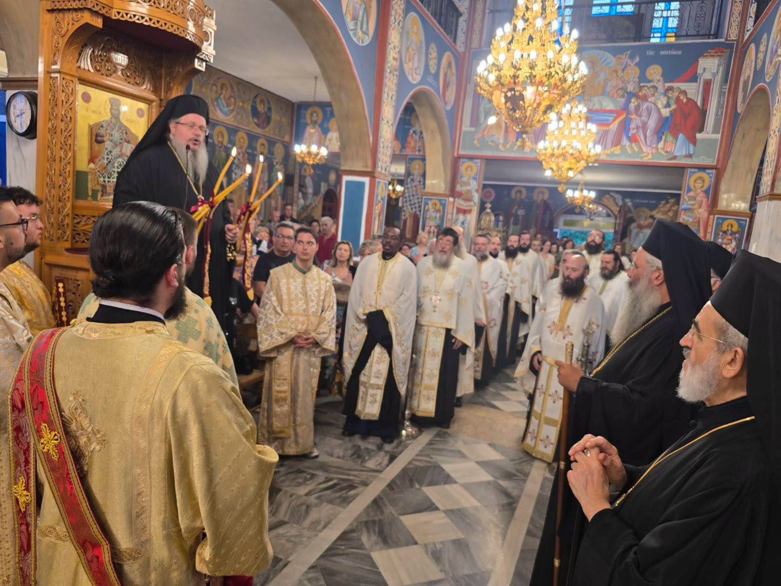 Πλήθος Χριστιανών τίμησε την Αγία Μαρίνα στην Πιερία - μια φωτογραφία 9