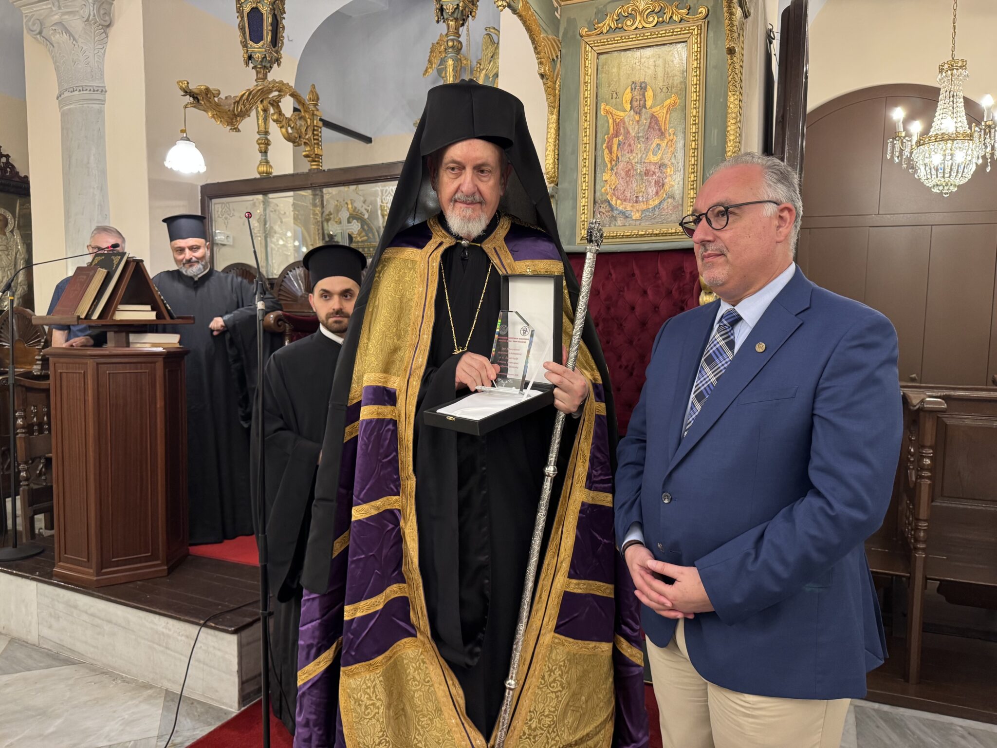 Αντιπροσωπεία του Τμήματος Θεολογίας ΑΠΘ στον Πατριάρχη Βαρθολομαίο - μια φωτογραφία 4