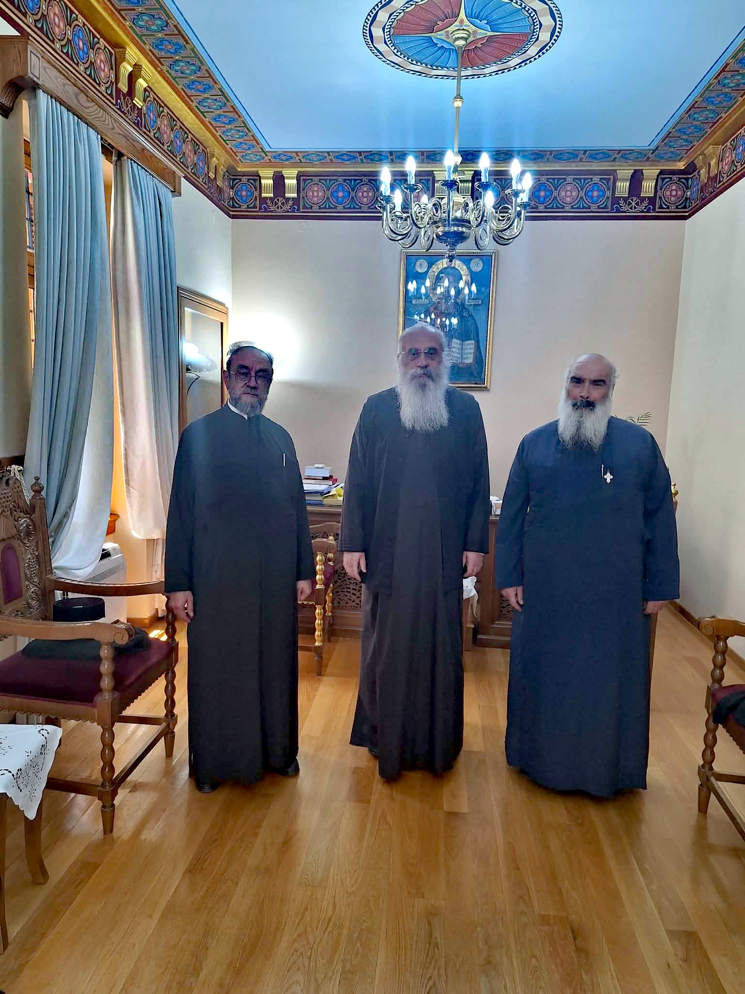 ΙΣΚΕ: επίσκεψη Προέδρου και Αντιπροέδρου στον Μητροπολίτη Μαντινείας - μια φωτογραφία 1