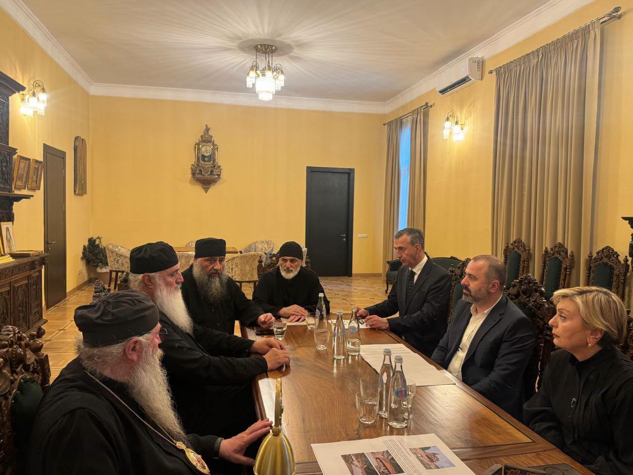 Σύσταση κοινής ομάδας εργασίας για ναούς και μονές του Πατριαρχείου Γεωργίας - μια φωτογραφία 1