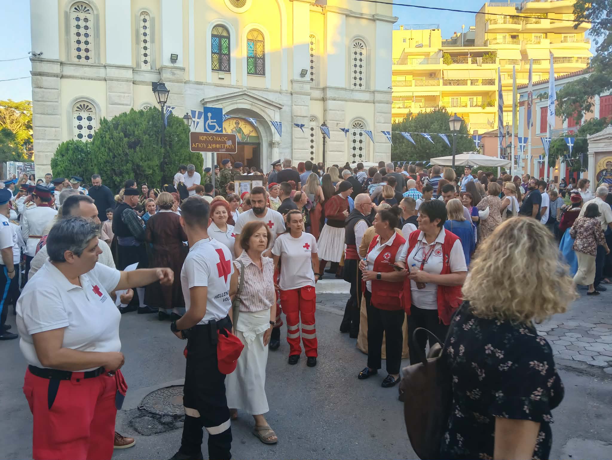 Χαλκίδα: πανηγυρικός Εσπερινός για την Αγία Παρασκευή - μια φωτογραφία 2