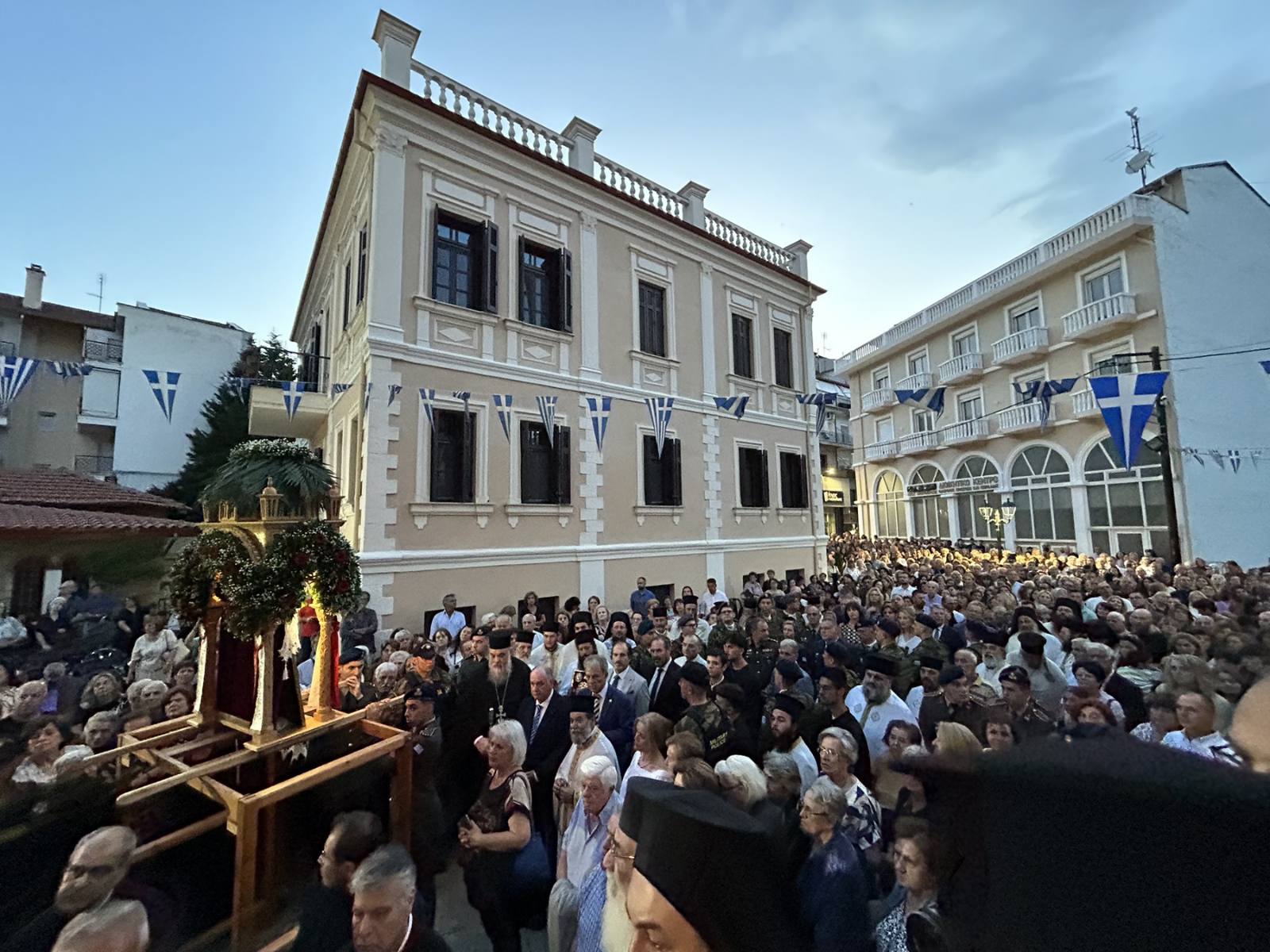 Πανηγυρικός Εσπερινός τίμησε τον Πολιούχο Άγιο Παντελεήμονα στη Φλώρινα - μια φωτογραφία 19