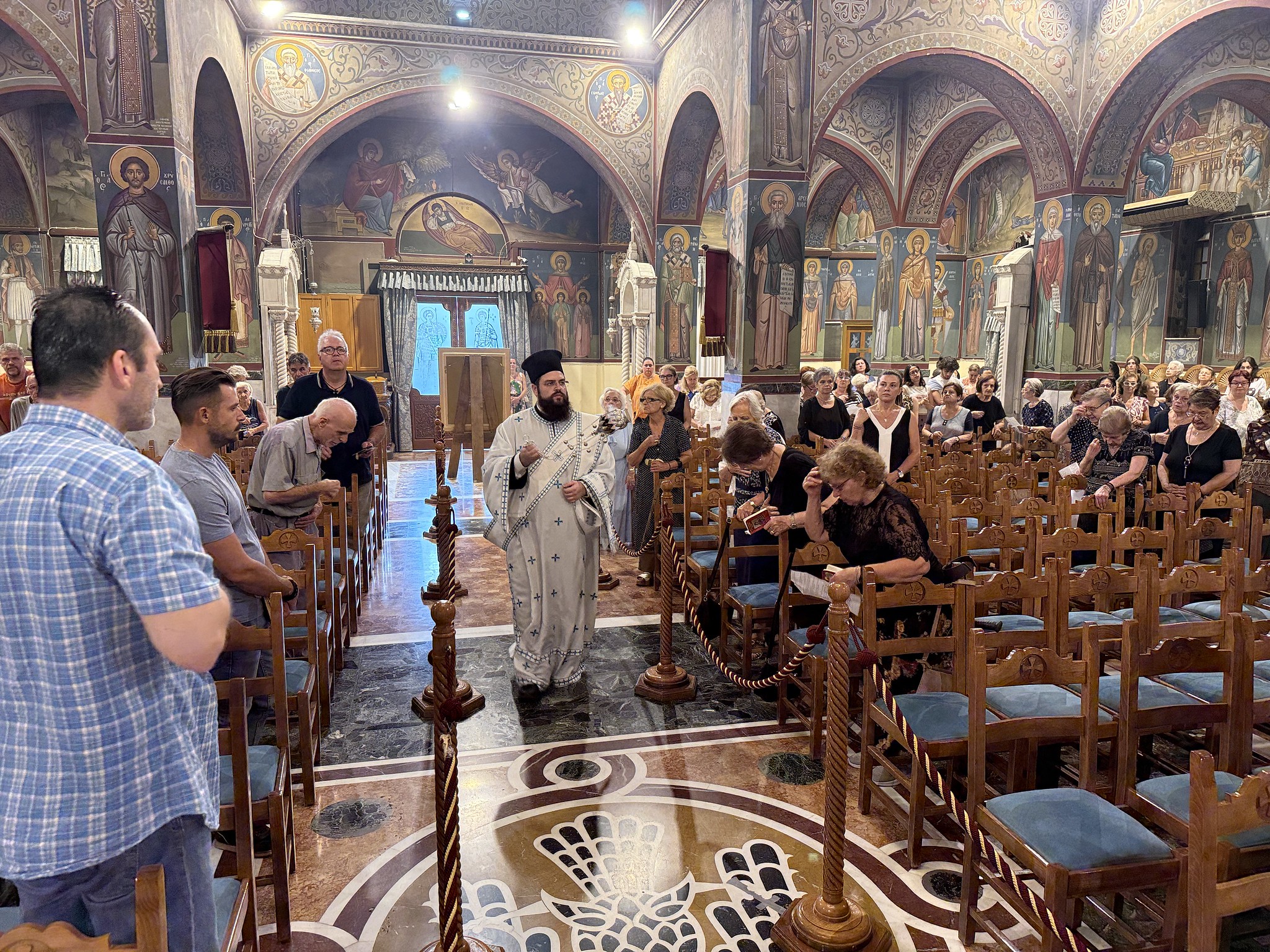 Μητρ. Πειραιώς: Η Παναγία αποτελεί πρότυπο ενότητας ανδρός και γυναικός - μια φωτογραφία 3