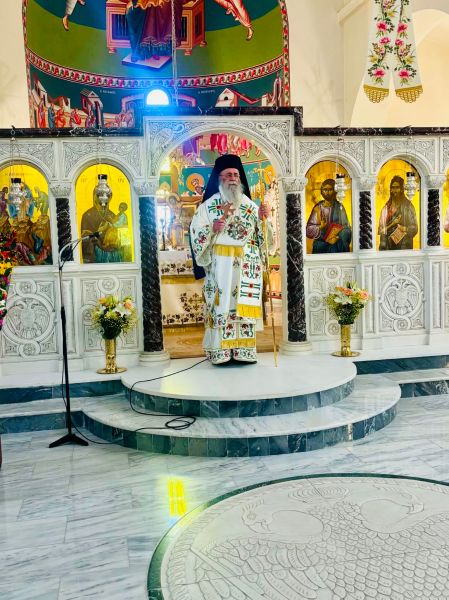 Υποδοχή ιερών λειψάνων και χειροθεσία Αρχιμανδρίτη στη Δράμα - μια φωτογραφία 8