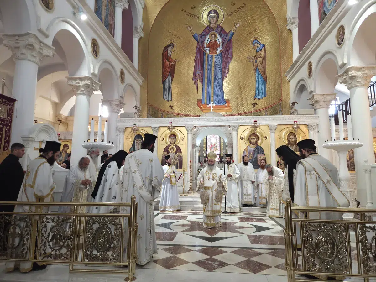 Χειροτονήθηκε Πρεσβύτερος στην Κυπερούντα της Μητρόπολης Λεμεσού - μια φωτογραφία 10