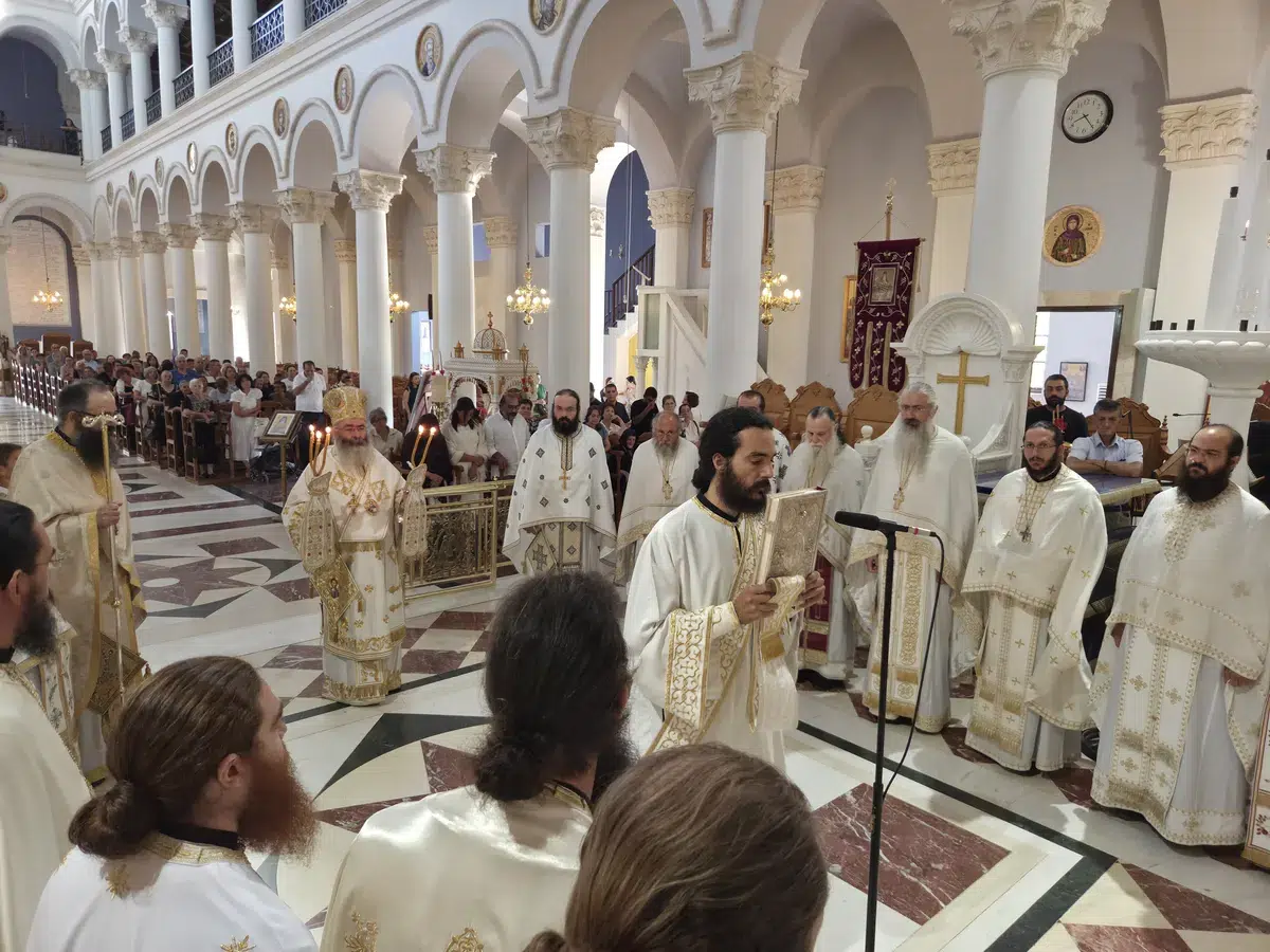 Χειροτονήθηκε Πρεσβύτερος στην Κυπερούντα της Μητρόπολης Λεμεσού - μια φωτογραφία 14