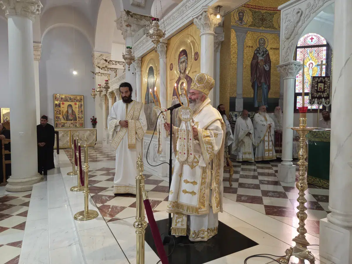 Χειροτονήθηκε Πρεσβύτερος στην Κυπερούντα της Μητρόπολης Λεμεσού - μια φωτογραφία 16
