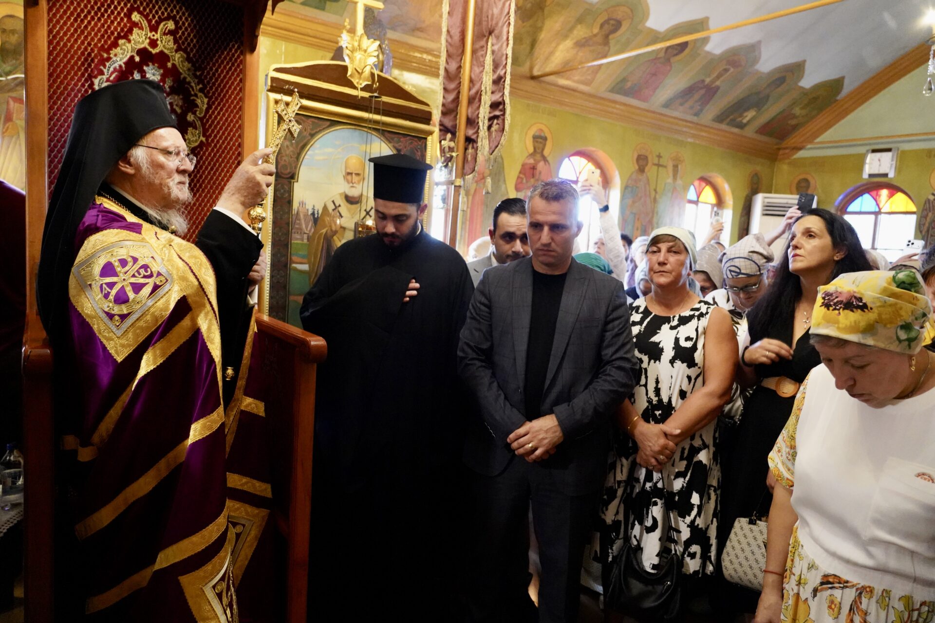 Πατρ. Βαρθολομαίος: Το Άγιον Όρος αποτελεί στολίδι στη μίτρα του Πατριάρχη - μια φωτογραφία 15