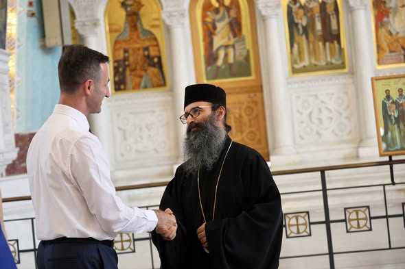 Επίσκεψη Διεθνούς Οργανισμού για τις Θρησκείες στον Καθεδρικό Ναό Τιράνων - μια φωτογραφία 1