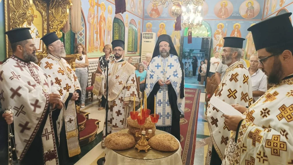 Η Ρόδος τίμησε πανηγυρικά τον Άγιο Νεοϊερομάρτυρα Ευθύμιο - μια φωτογραφία 1