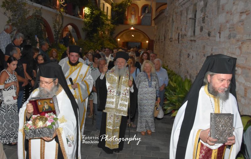 Η εορτή της Μεταμορφώσεως στην Ιερά Μονή Οσίου Δαυΐδ στην Εύβοια - μια φωτογραφία 3