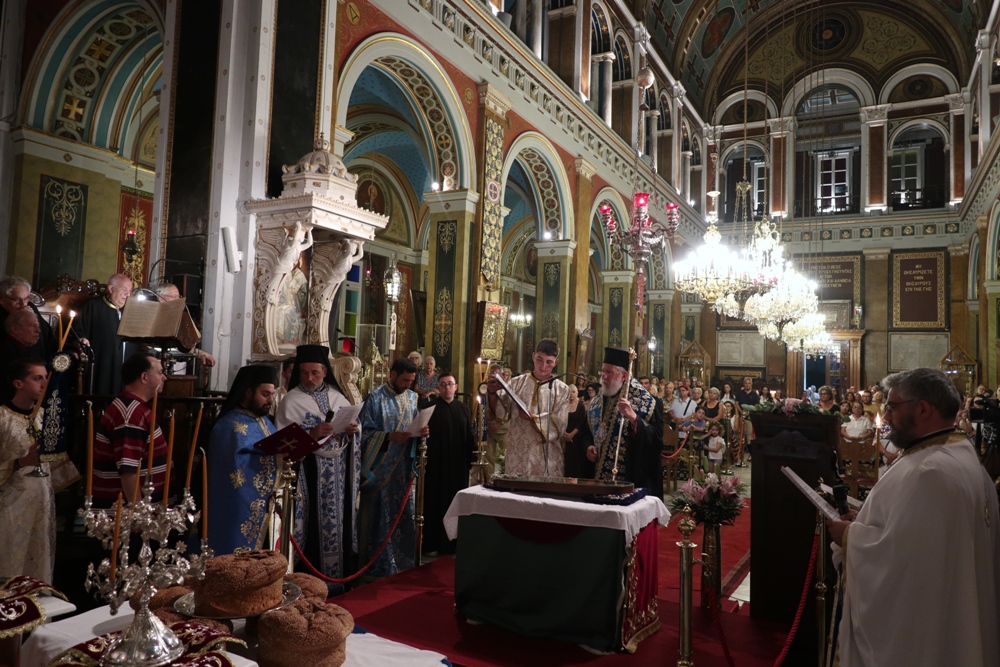 Τα Εγκώμια της Κοιμήσεως της Θεοτόκου στην Ερμούπολη Σύρου - μια φωτογραφία 11