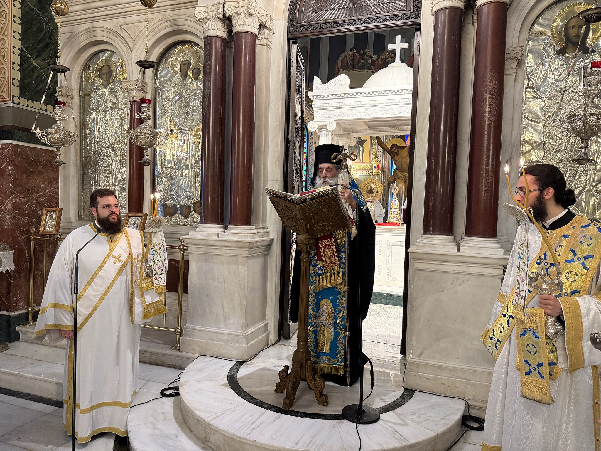 Μητροπολίτης Πειραιώς: «Η Παναγία αποτελεί εγγύηση της αναστάσεως» - μια φωτογραφία 3
