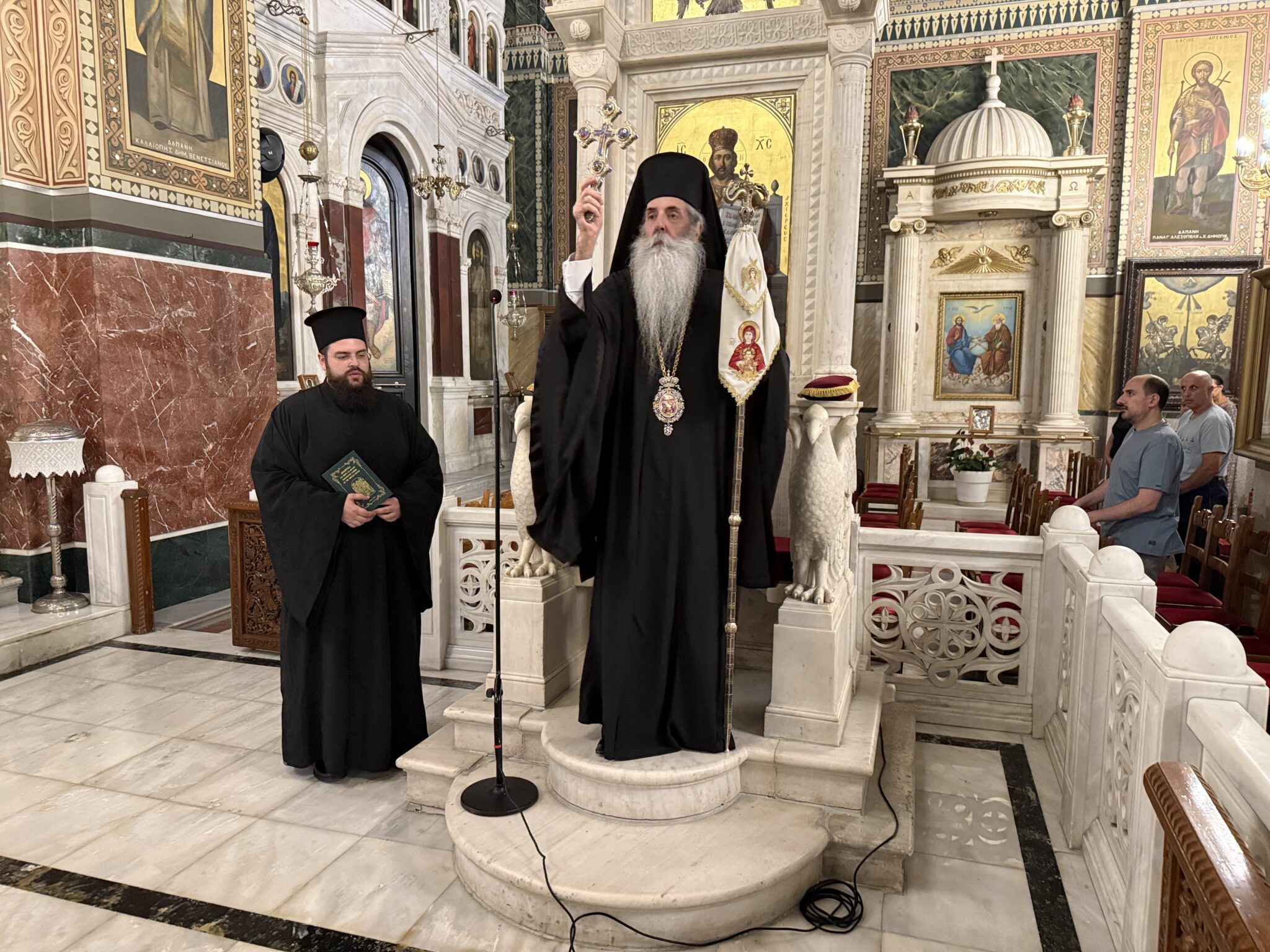 Μητροπολίτης Πειραιώς: «Η Παναγία αποτελεί εγγύηση της αναστάσεως» - μια φωτογραφία 4