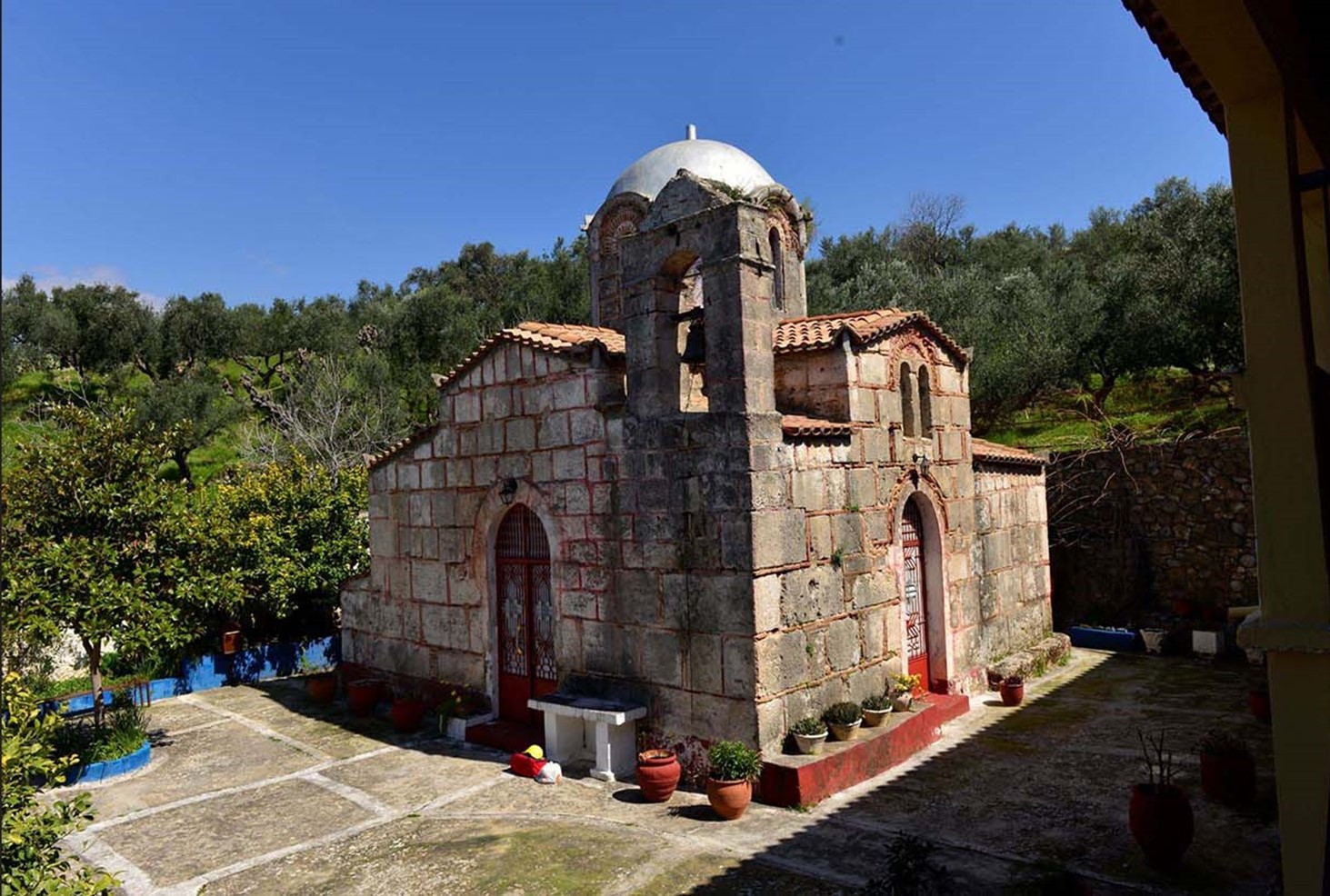 Θυρανοίξια στο αναστηλωμένο Καθολικό της Μονής Ελληνικών Μεσσηνίας - μια φωτογραφία 11