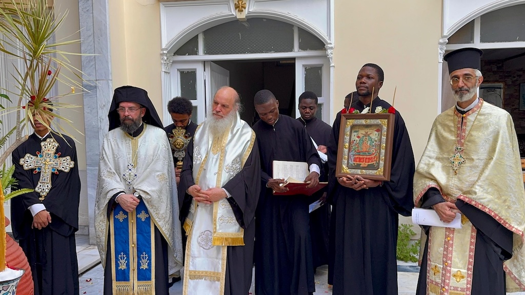 Πατριάρχης Αλεξανδρείας: Η Παναγία μας αποτελεί καταφύγιο για κάθε άνθρωπο  - μια φωτογραφία 3