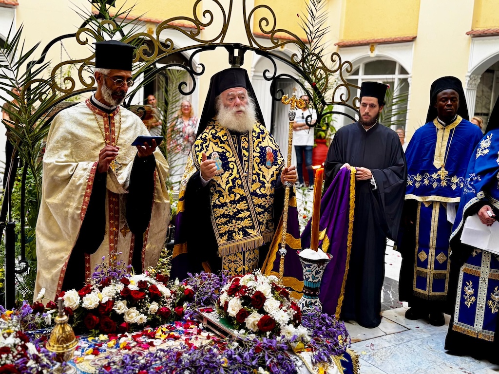 Πατριάρχης Αλεξανδρείας: Η Παναγία μας αποτελεί καταφύγιο για κάθε άνθρωπο  - μια φωτογραφία 4