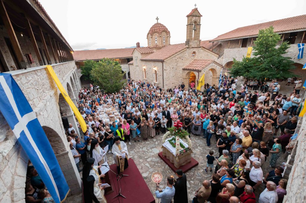 Η Ελλάδα τίμησε την Παναγία - Ο εορτασμός του Δεκαπενταυγούστου ανά Μητρόπολη - μια φωτογραφία 7