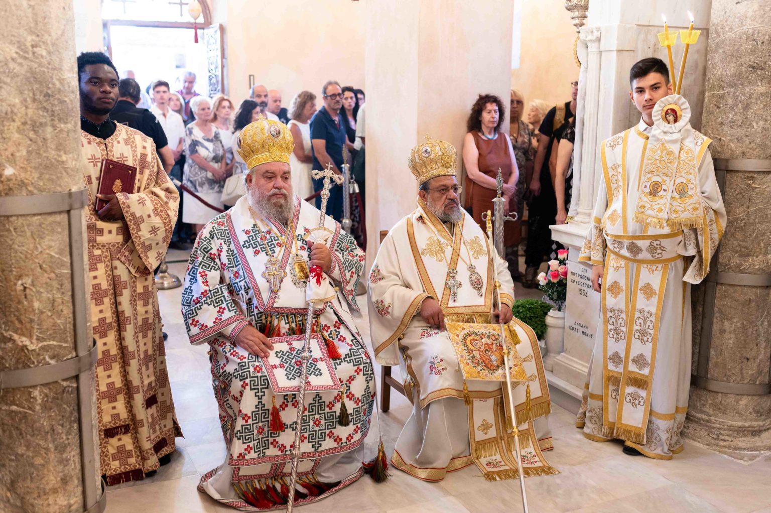 Η Ελλάδα τίμησε την Παναγία - Ο εορτασμός του Δεκαπενταυγούστου ανά Μητρόπολη - μια φωτογραφία 8