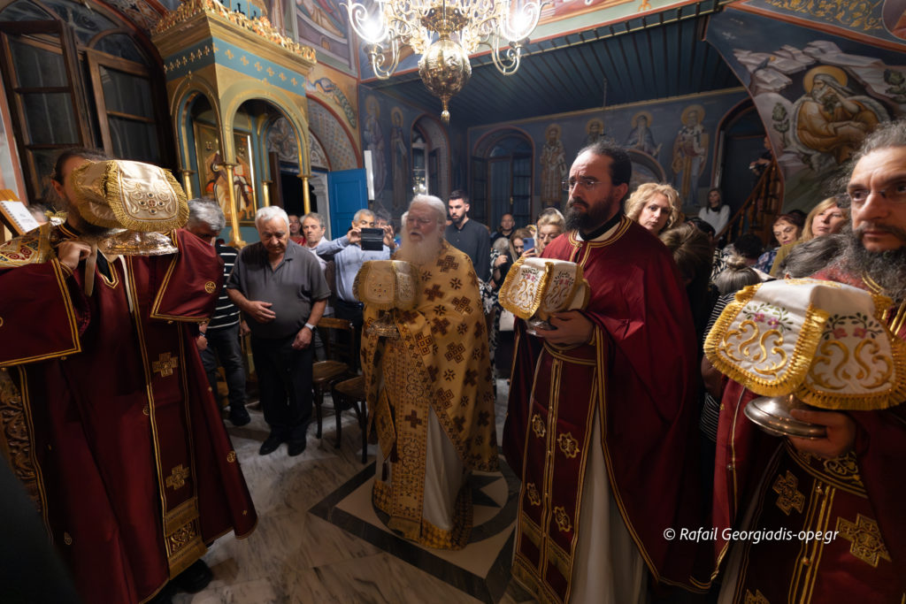 Η Ελλάδα τίμησε την Παναγία - Ο εορτασμός του Δεκαπενταυγούστου ανά Μητρόπολη - μια φωτογραφία 18