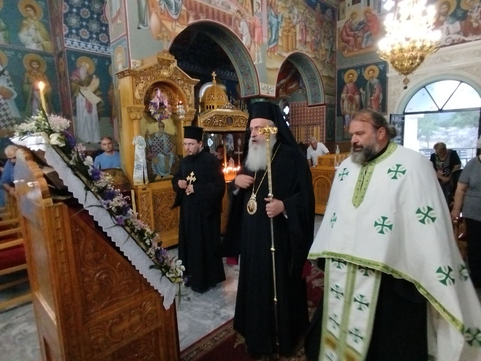 Συνεχίζονται οι Παρακλήσεις στη Μητρόπολη Μαντινείας και Κυνουρίας - μια φωτογραφία 1
