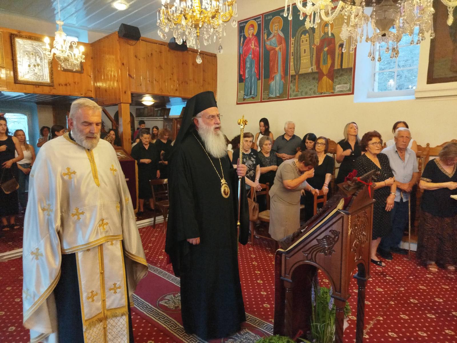 Συνεχίζονται οι Παρακλήσεις στη Μητρόπολη Μαντινείας και Κυνουρίας - μια φωτογραφία 4