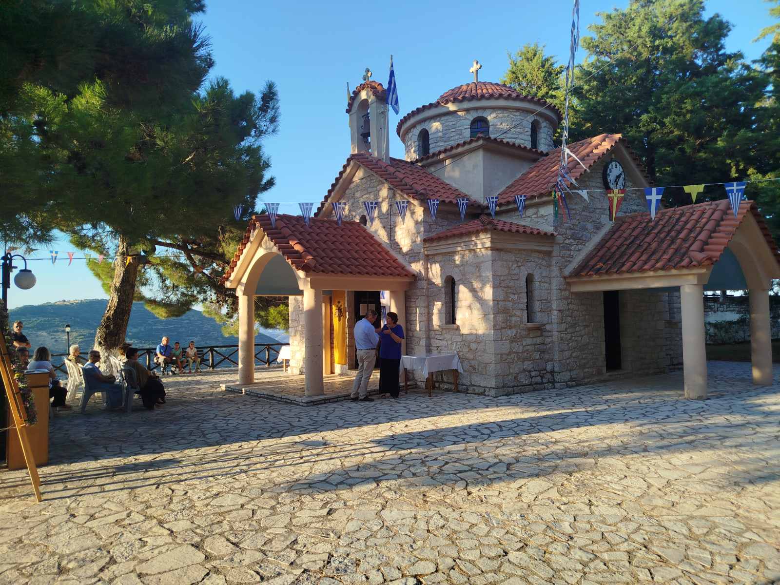 Συνεχίζονται οι Παρακλήσεις στη Μητρόπολη Μαντινείας και Κυνουρίας - μια φωτογραφία 8