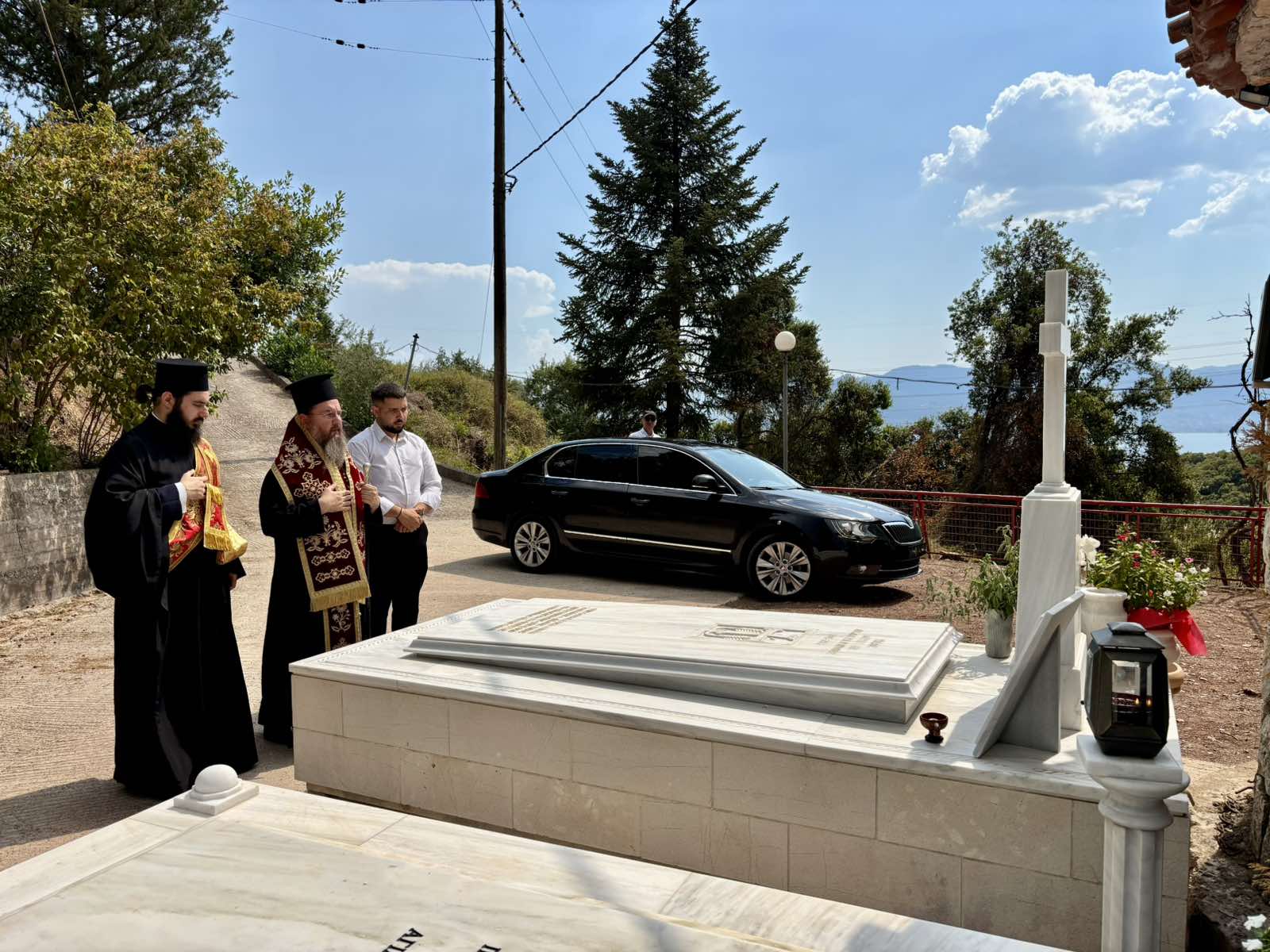 Εορτάστηκε λαμπρά ο Άγιος Κοσμάς στο Θέρμο - μια φωτογραφία 2