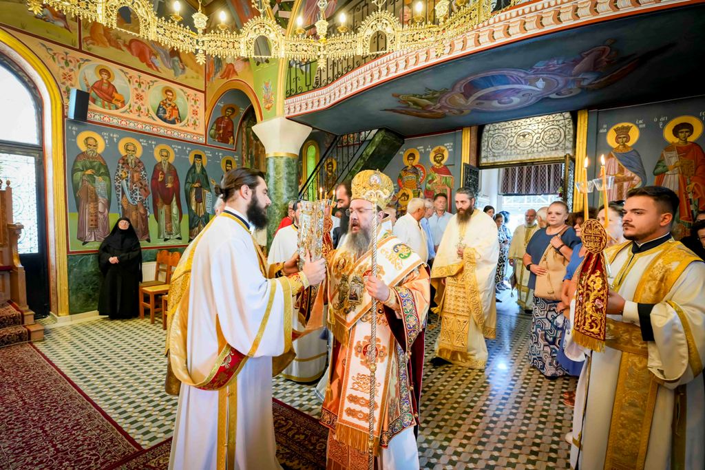 Εορτάστηκε λαμπρά ο Άγιος Κοσμάς στο Θέρμο - μια φωτογραφία 4