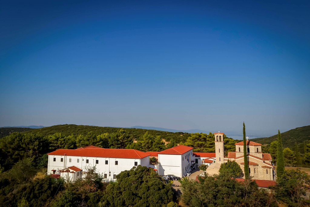 Εορτάστηκε λαμπρά ο Άγιος Κοσμάς στο Θέρμο - μια φωτογραφία 7