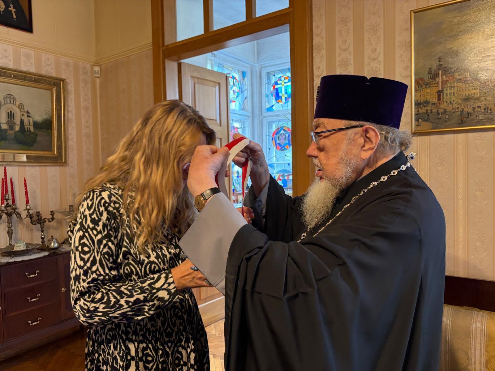 Η Πρέσβης της Ελλάδας τιμήθηκε από την Εκκλησία της Πολωνίας - μια φωτογραφία 2