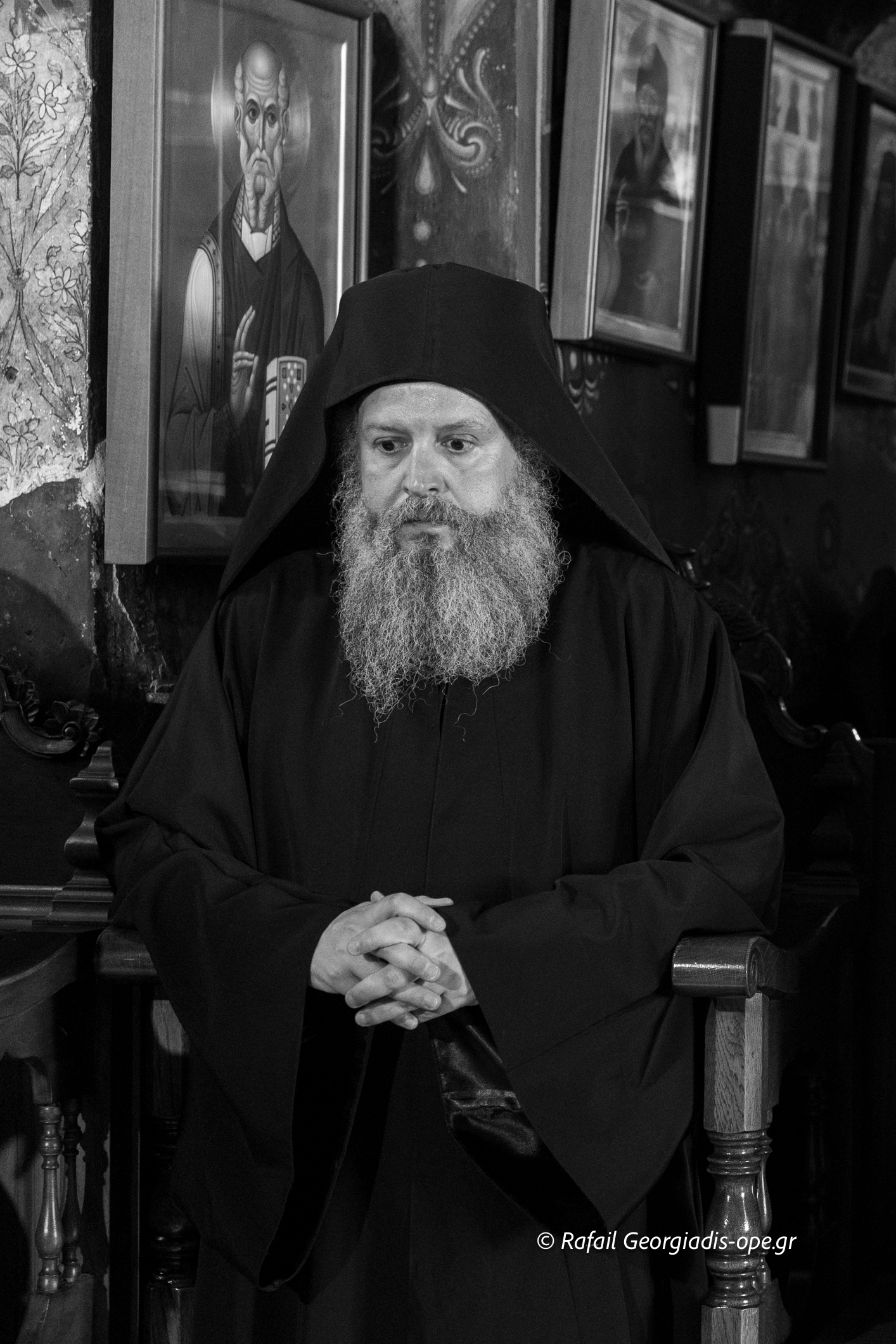 Η Μονή Βατοπαιδίου υποδέχθηκε τον Μητροπολίτη Πατρών Χρυσόστομο - μια φωτογραφία 14